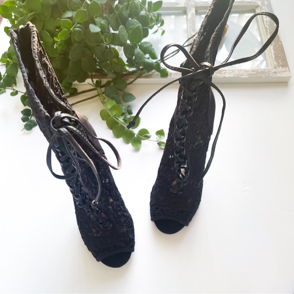 NEW Bebe Black Lace Shaft Lace Up Boots / Heels - Picture 9 of 11